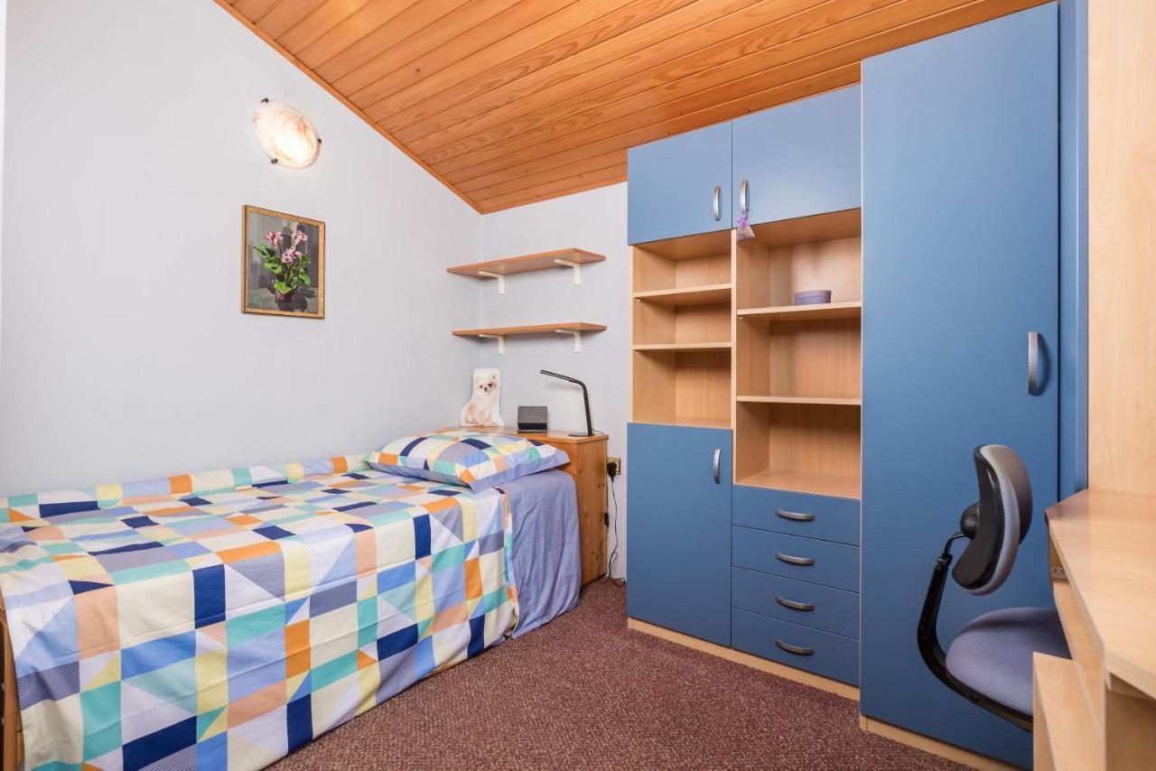 Apartment Magda With A Parking Space And Sea View Риека Экстерьер фото
