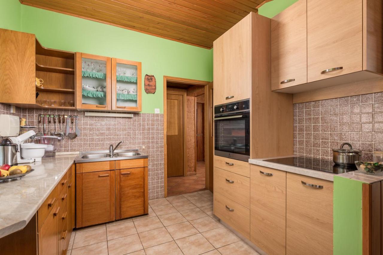 Apartment Magda With A Parking Space And Sea View Риека Экстерьер фото